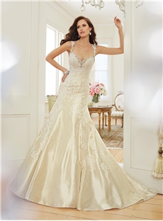 Charming Straps Appliques Backless Chapel Wedding Dress