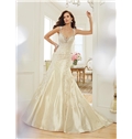 Charming Straps Appliques Backless Chapel Wedding Dress