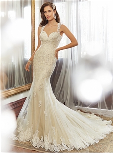 Charming Mermaid Sweetheart Appliques Lace Backless Court Wedding Dress