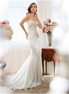 Faboulous Mermaid Sweetheart Lace Court Wedding Dress