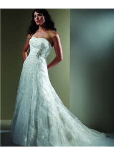 Amazing A Line Strapless Floor Length Chapel Train Lace Beading Wedding Dresses 2012 New Style