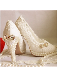 Chic Closed Toe Handwork Stiletto Heel Pearl Wedding Shoes