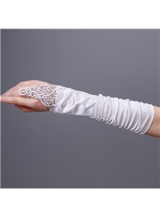 Elegant Half Length Finger Less Bridal Gloves With Lace