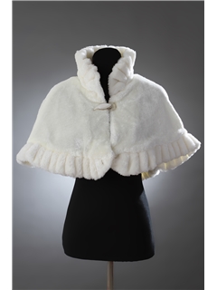 Pretty Ladys Faux Fur Wedding Shawl With Ruffles And Brooch