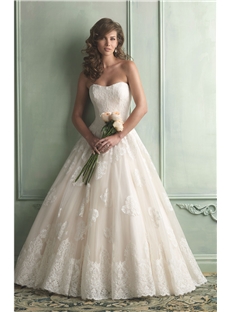 Sexy Ballgown Strapless Appliques Layers Net Wedding Dress