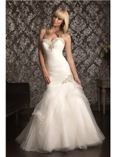 Slim Fitted Understated Sheath Strapless Beading Embroidery Sweetheart Neckline Ruched Wedding Dress