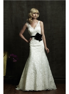 Delicate A Line Scalloped V Shaped Neckline And Back Taffeta Sash Wedding Dress
