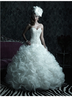 Amazing Ball Gown Sweetheart Chapel Train Ruffles Fashion Wedding Dress