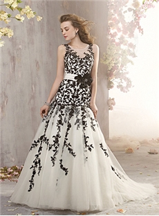 Stunning A Line Black And White Beaded Appliques Tulle Wedding Dress