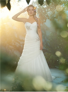 Vintage A Line Sweetheart Neckline Lace Up Back Beading Wedding Dress