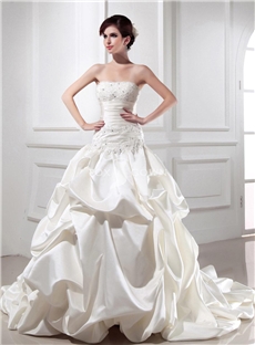 Classical Princess Beading Strapless Sleeveless Chapel Train Appliques Satin Wedding Dress
