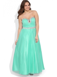 Plus Size Sweetheart Long Prom Dress With Stone Keyhole Neckline Pleated Bodice