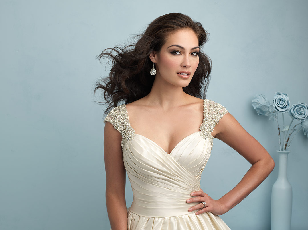 Elegant Princess Straps Cap Sleeves V back Beading Wedding Dress on Sale With Price USD$ 216.79