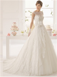 Princess Sleeveless Appliques Bateau Court Train Tulle Wedding Dresses