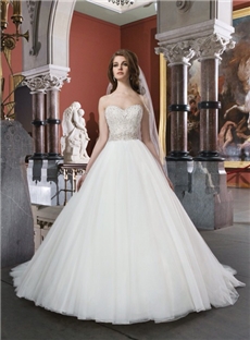 Ball Gown Sweetheart Covered Button Crystal Low Cut Back Court Train Garden Wedding Dress
